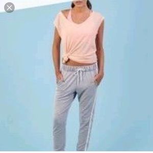 Nikki blackketter gymshark top